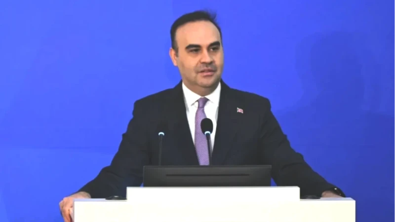 Otomotiv İhracatında Tarihi Rekor! Bakan Kacır Açıkladı: 41,5 Milyar Dolar!